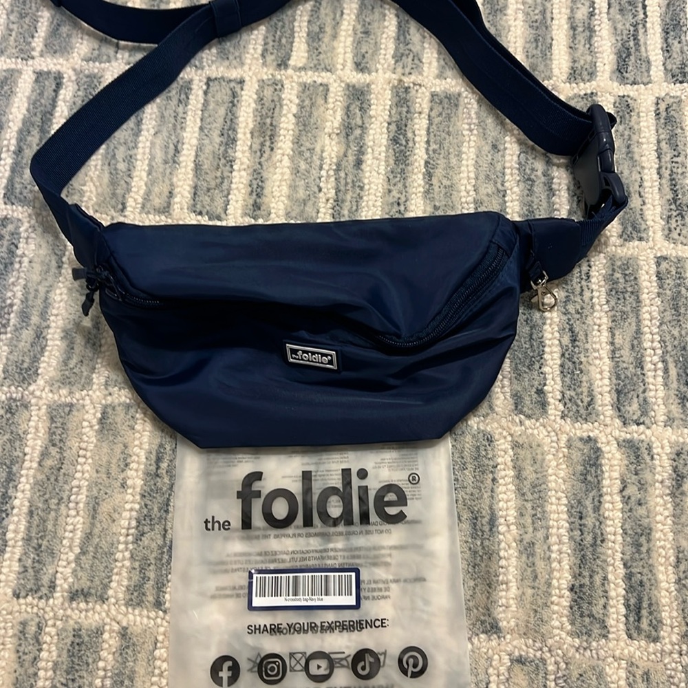 Foldie navy blue Crossbody Bag